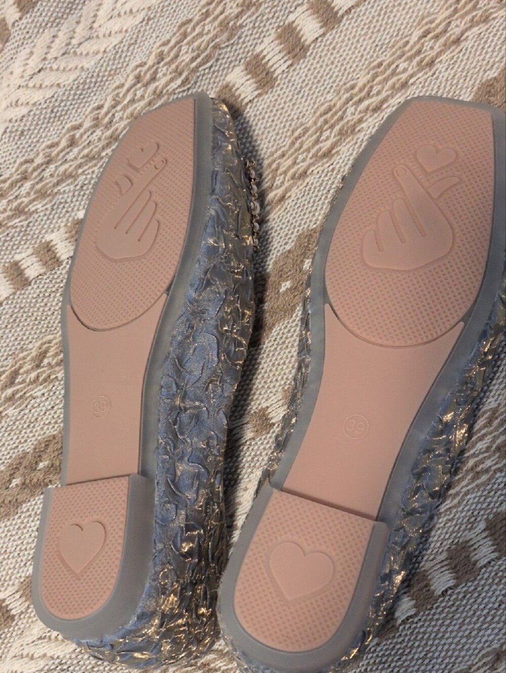 Women's Square Toe ballet Flats sz 39 Pearl-Embellished Gray Satin Shine Jewel - Picture 5 of 7